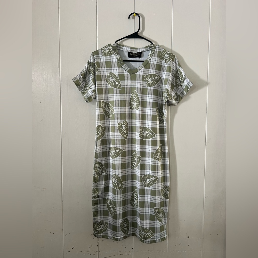 Kalokini - green palaka/kalo dress size small